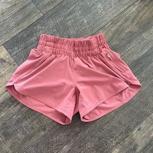 Lululemon track that short